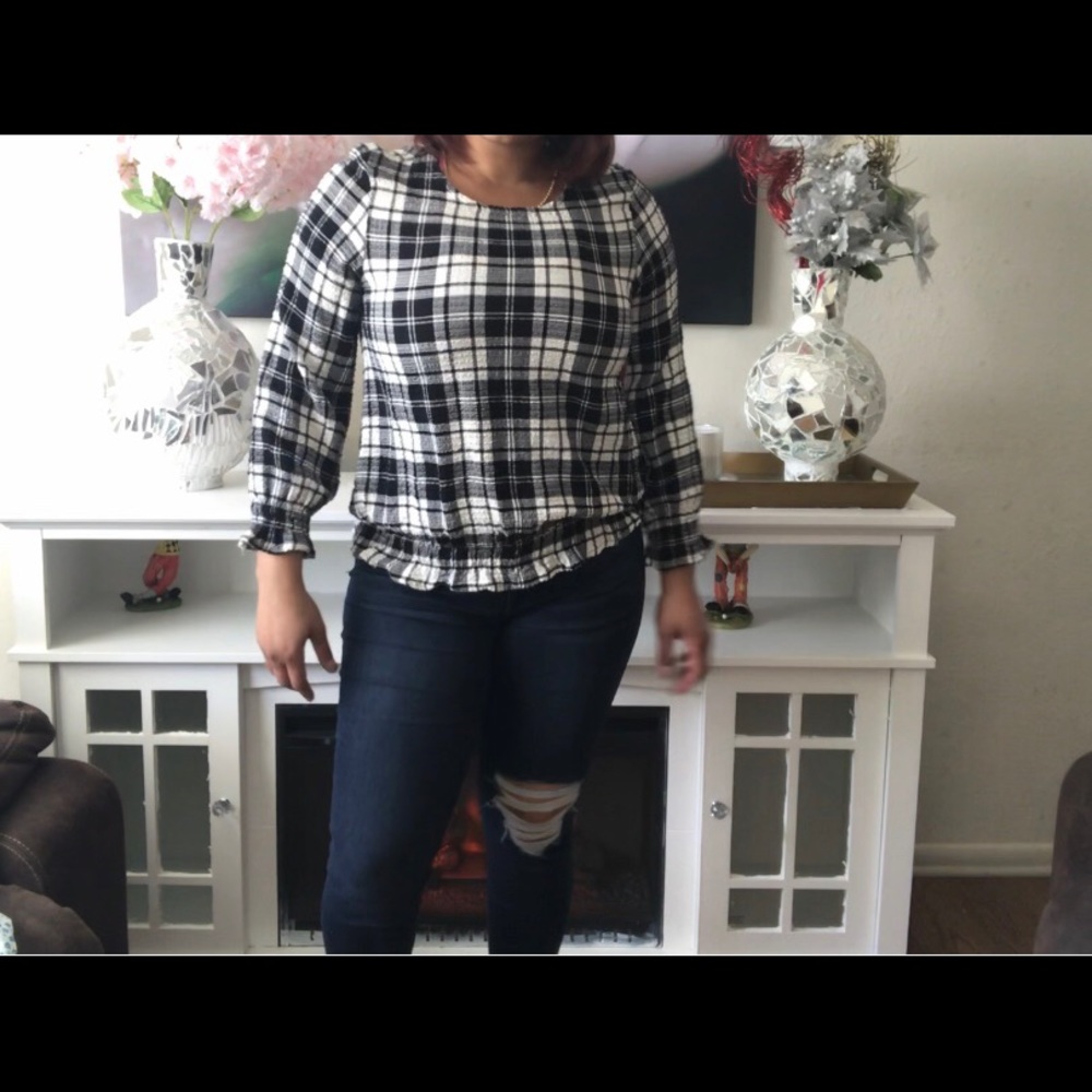 🍀Wonder Nation Black and white checkered long sle